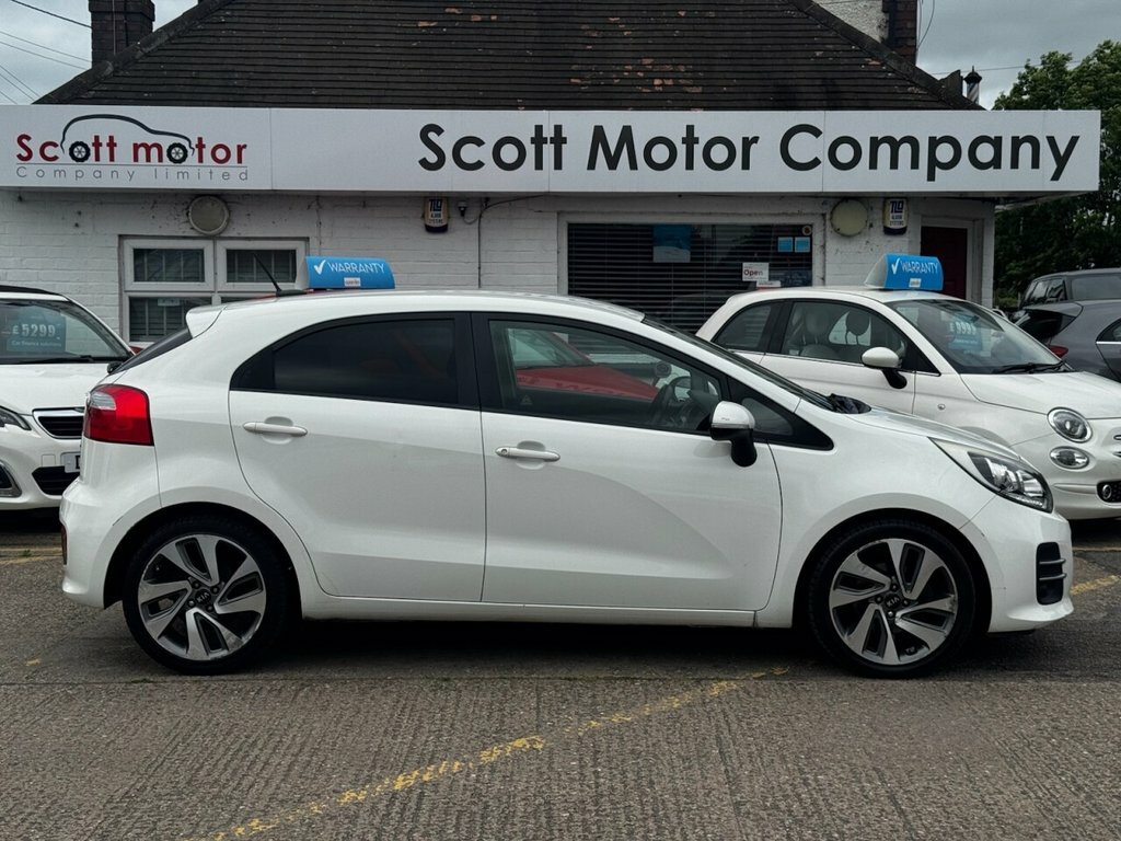 Kia RIO 1.4L 3 White #6