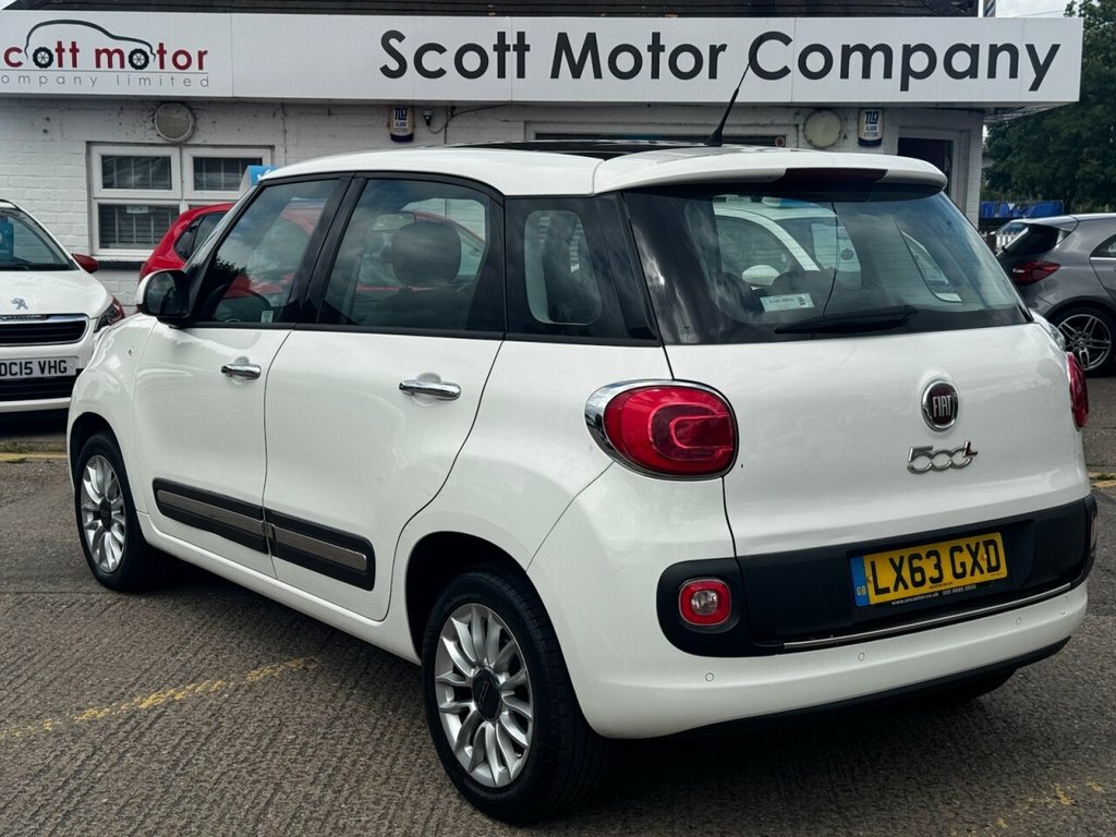 Fiat 500L 1.3L Lounge White #2