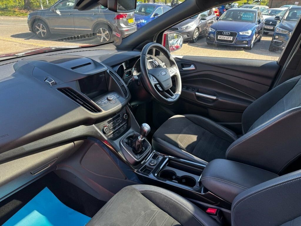Ford Kuga 2L St-line X CT17CBO Red #3