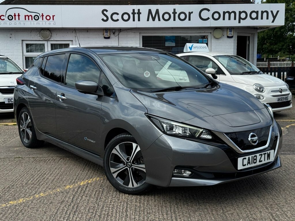 Nissan Leaf Hatchback Grey