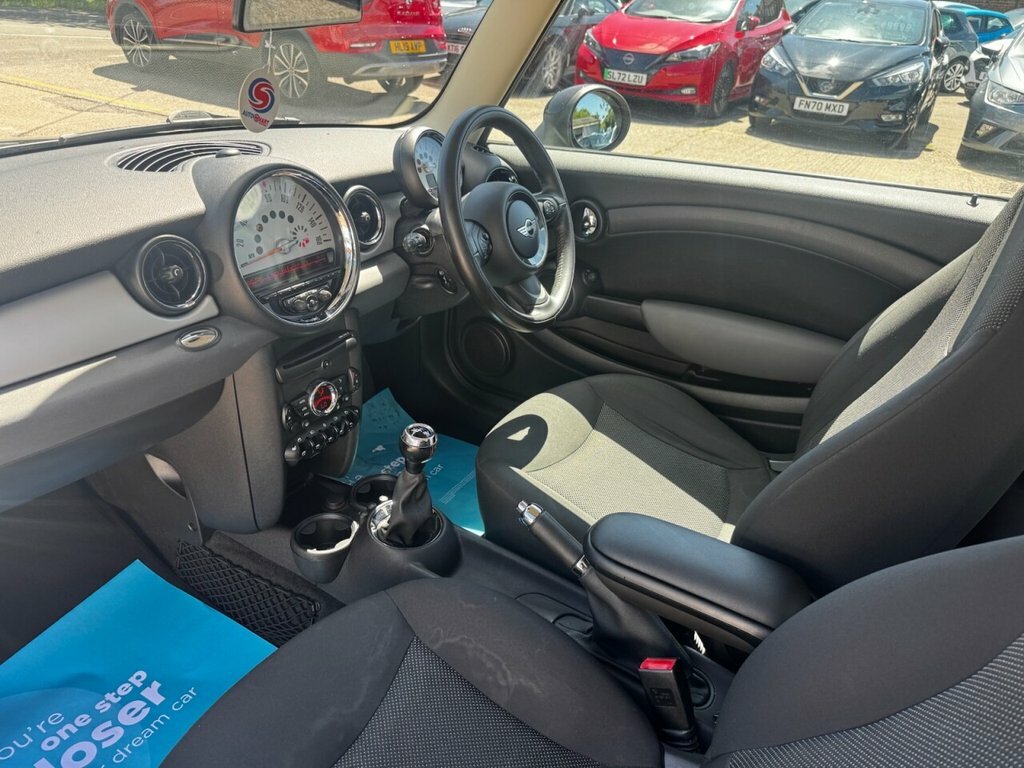 Mini Hatch 1.6L One ML11AWW Brown #3
