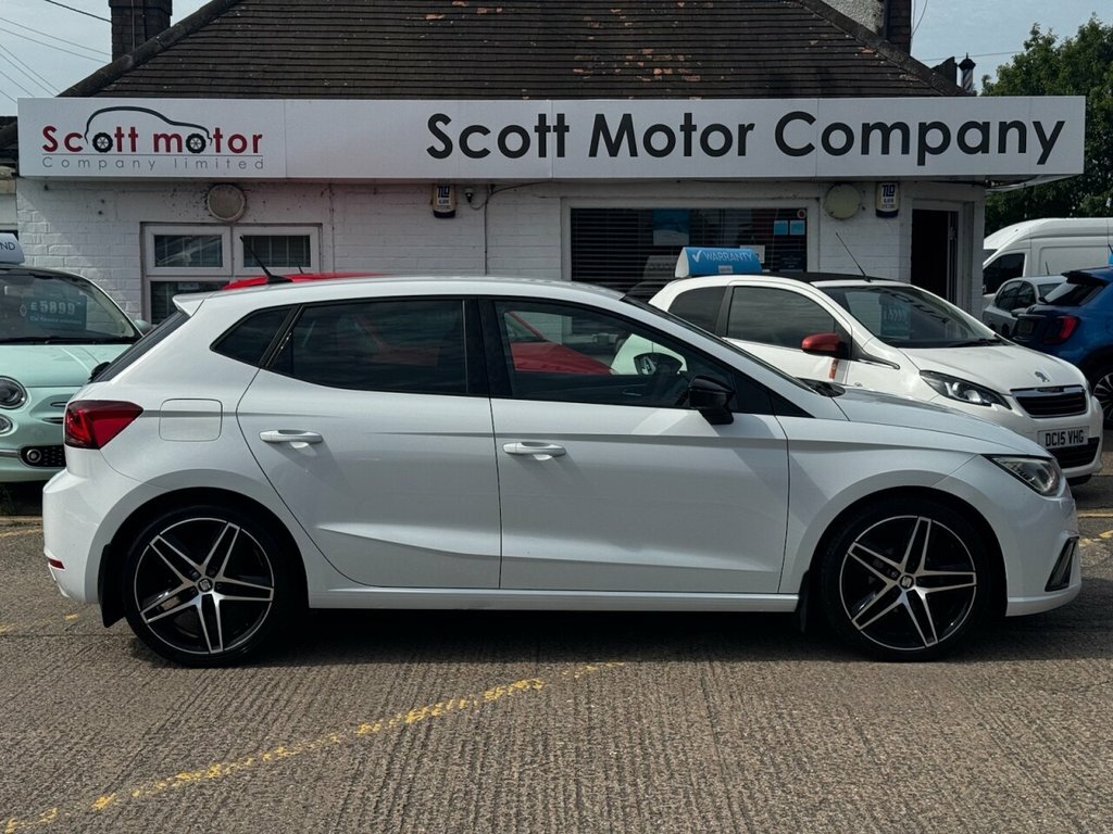 Seat Ibiza 1L Fr Sport DA20FJX White #6