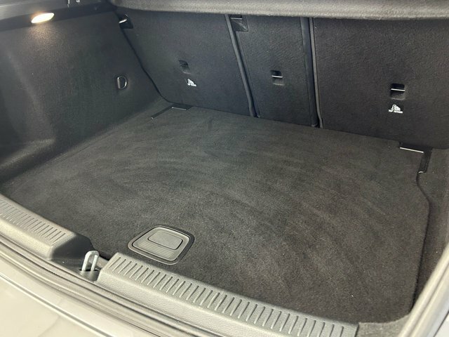 Mercedes-Benz A Class A 200 Amg Line Executive Silver #29