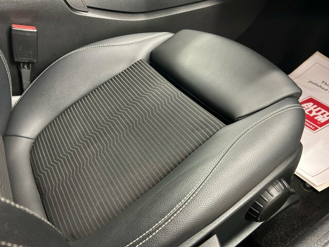 Mercedes-Benz A Class A 200 Amg Line Executive Silver #9