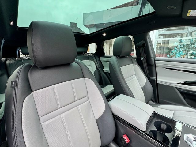 Land Rover Range Rover Evoque 2.0 D200 Mhev Edition Grey #2