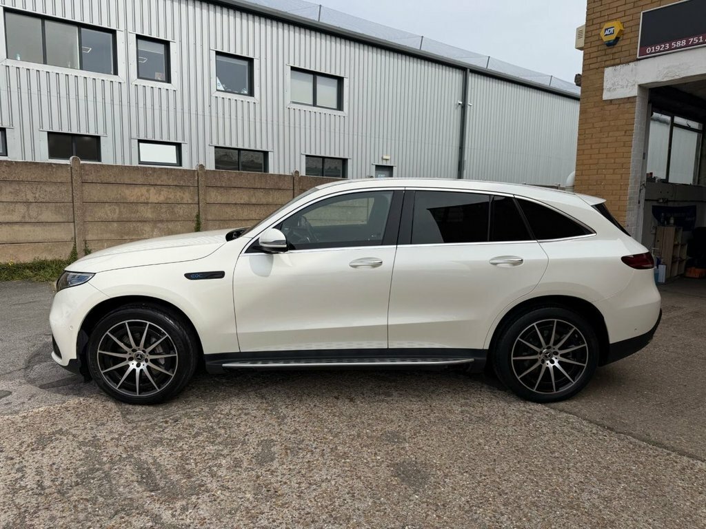 Mercedes-Benz EQC Suv YR21HPE White #5