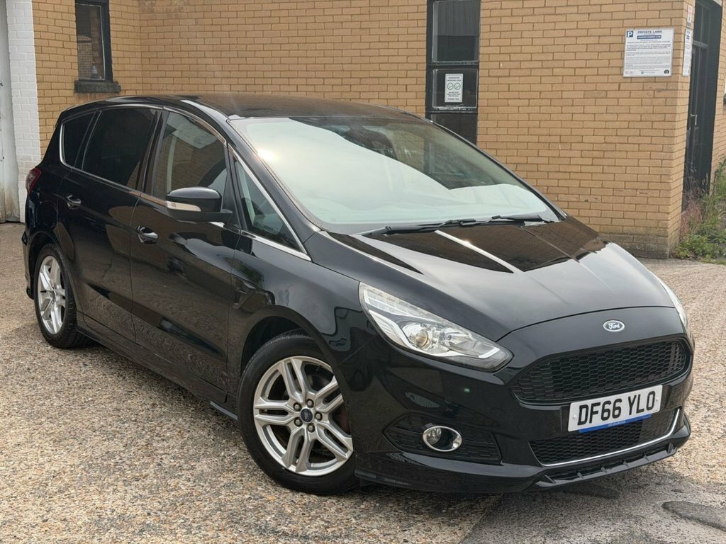 Ford S-Max 2L Titanium Sport Black