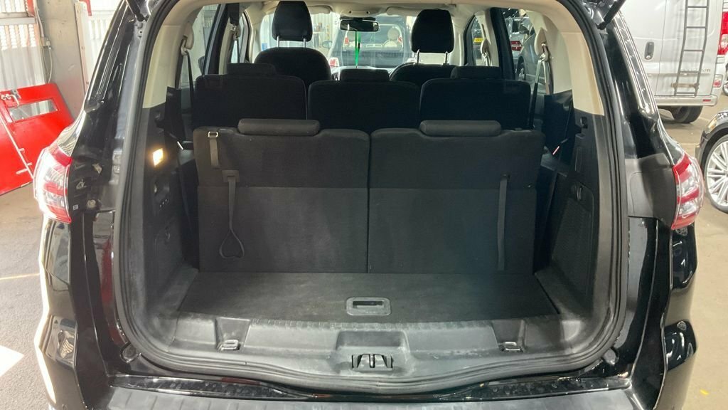 Ford S-Max 2L Titanium Sport Black