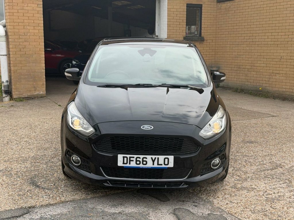 Ford S-Max 2L Titanium Sport Black #3