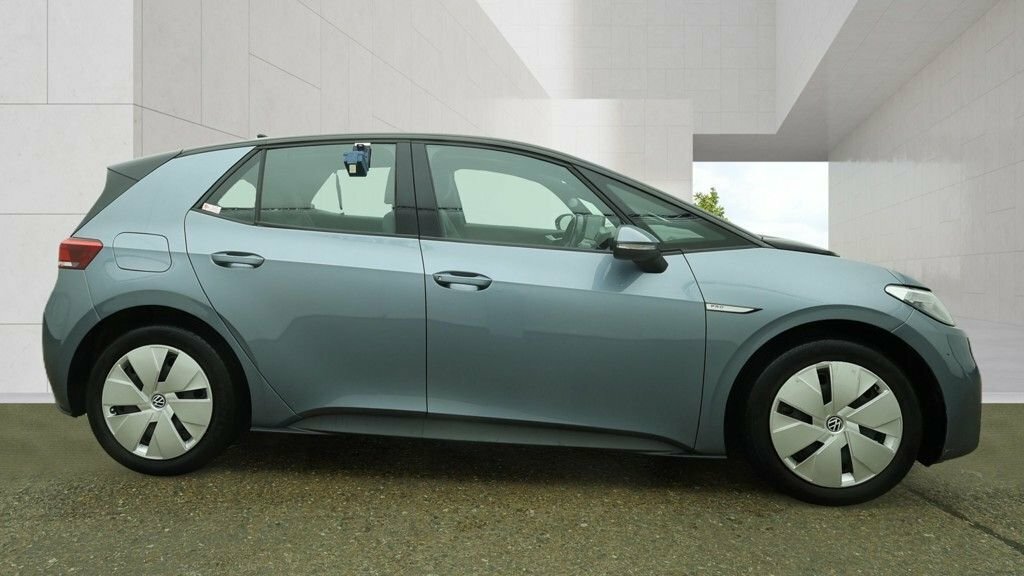 Volkswagen ID.3 Hatchback Blue #2