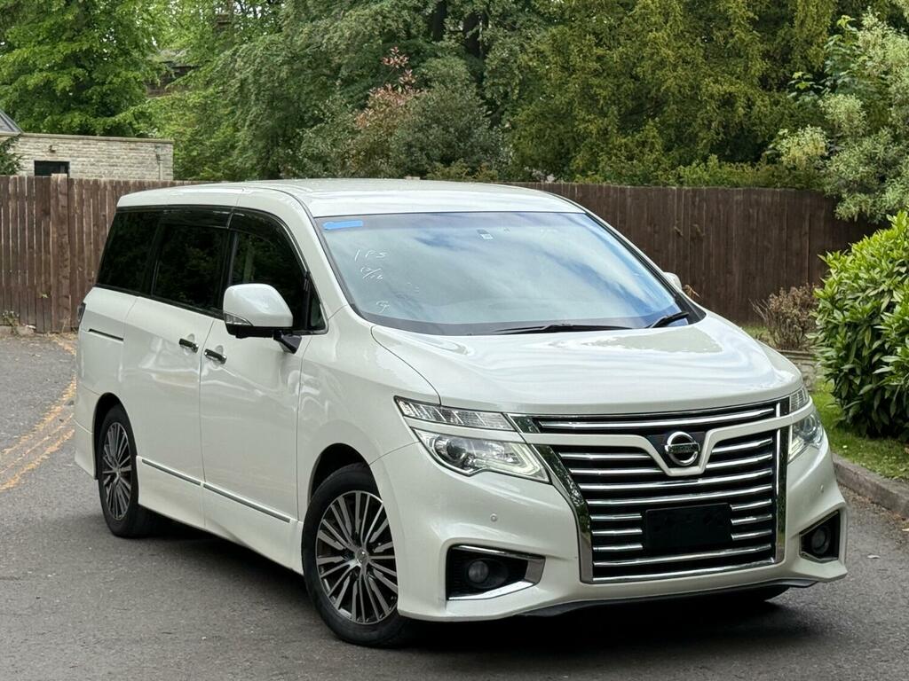 Nissan Elgrand 2014 White #3