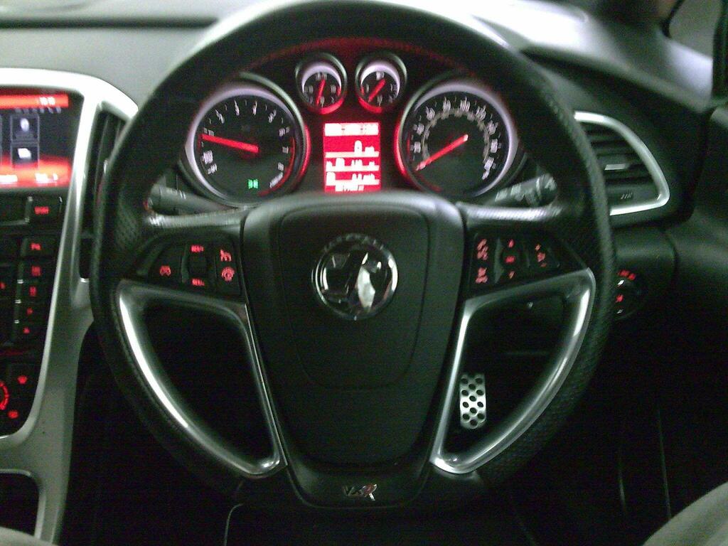 Vauxhall Astra GTC Coupe Red #15