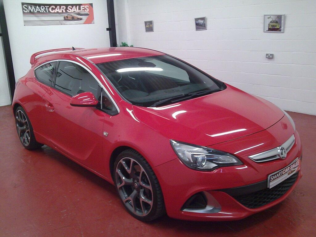 Vauxhall Astra GTC Vxr Red #2