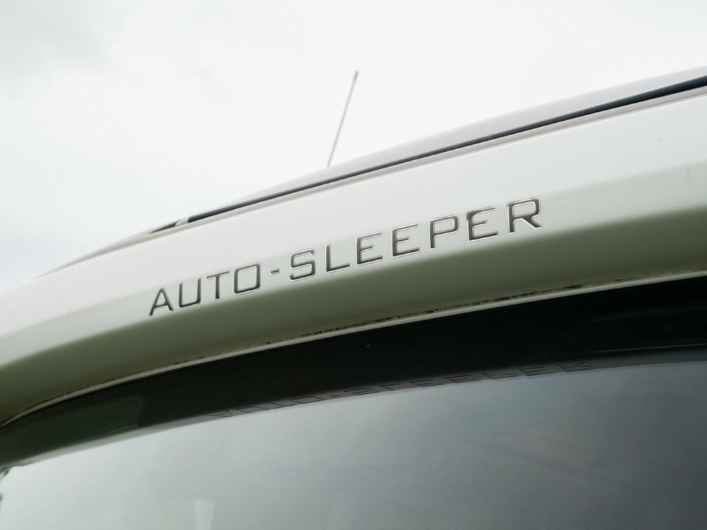 Mercedes-Benz Sprinter 2.1L Null White #4