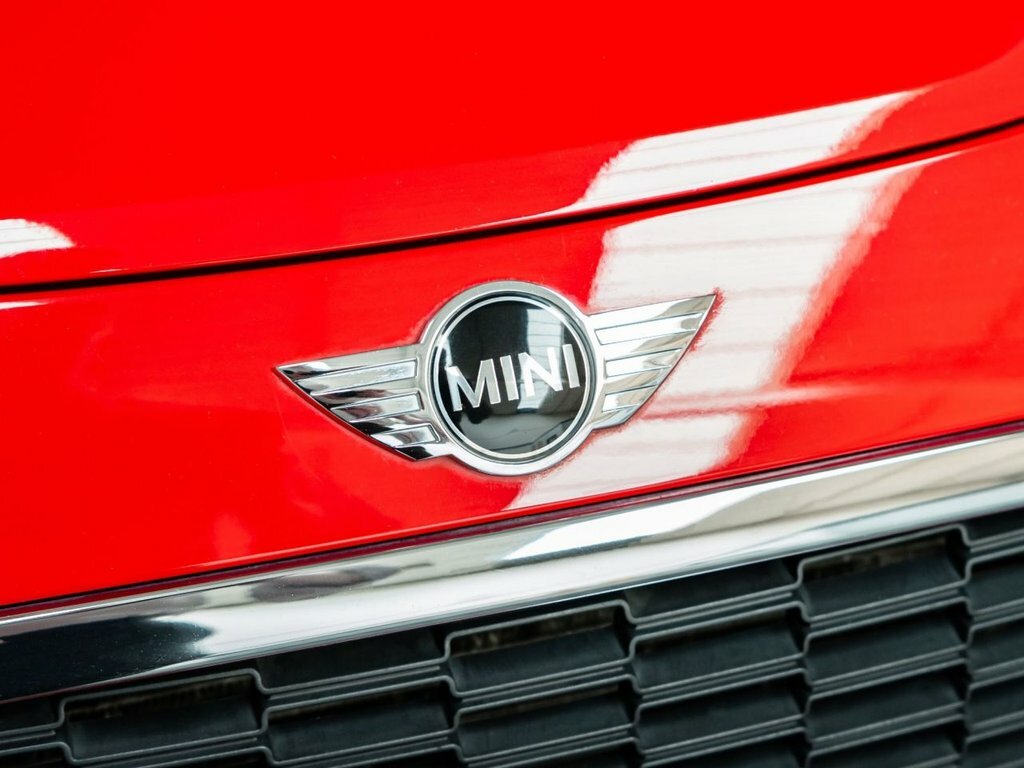 Mini Convertible 1.6L John Cooper Works Red #4