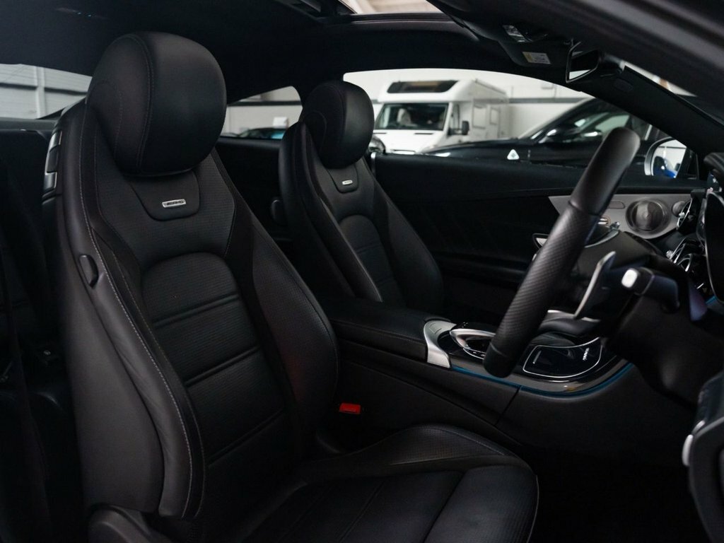 Mercedes-Benz C Class 4L Amg Blue #6