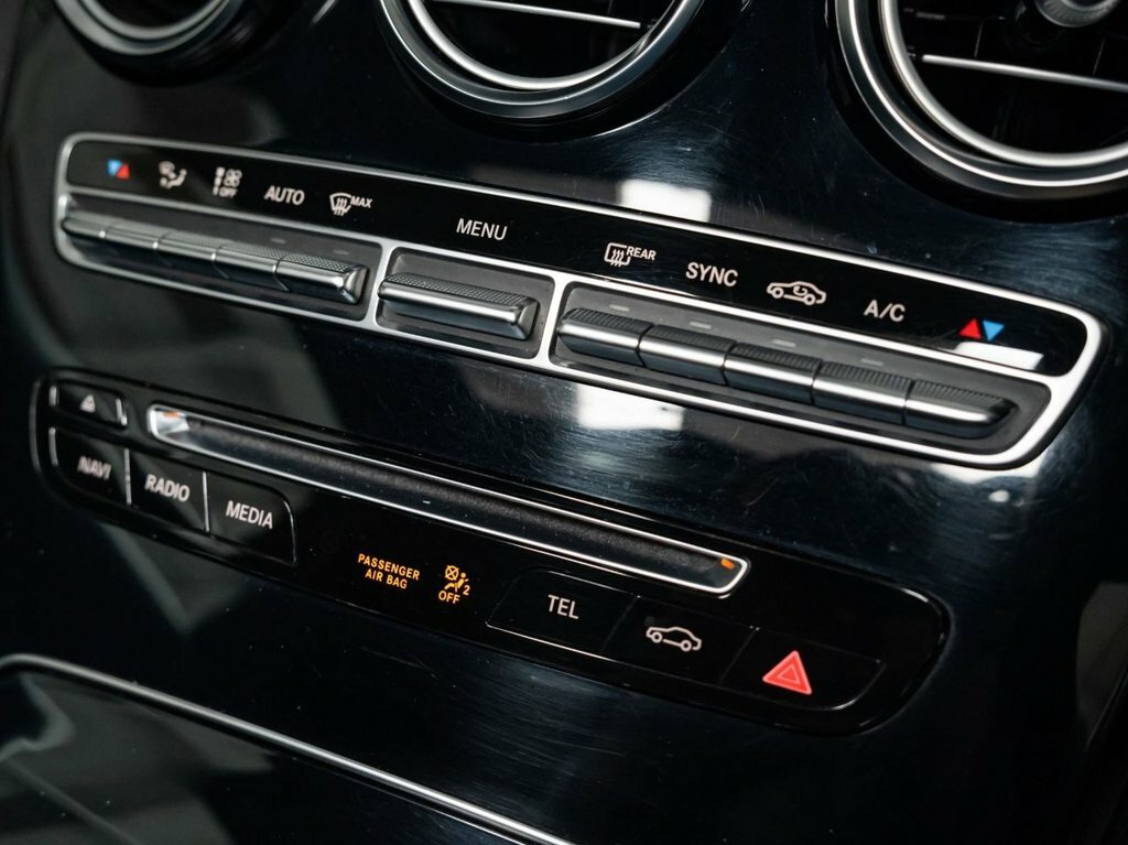 Mercedes-Benz C Class C 220 D Amg Line Black #40