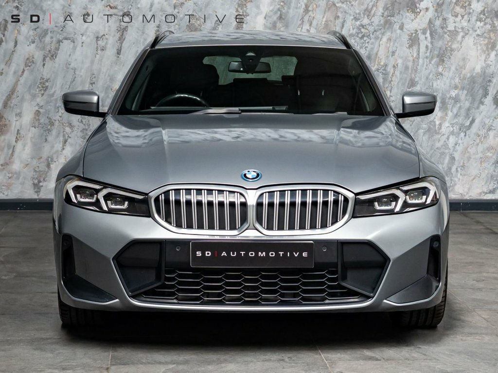 BMW 3 Series 2L M Sport OV72CNZ Grey #2