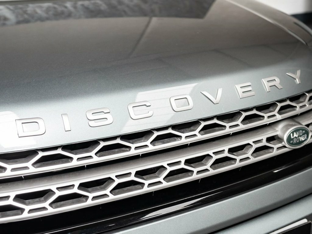 Land Rover Discovery Sport 2.2L Hse Luxury Grey #4