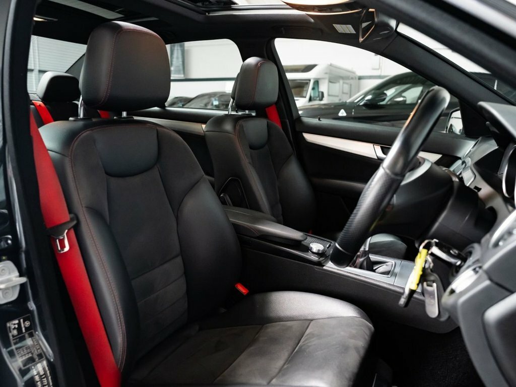 Mercedes-Benz C Class 2.1L Amg Sport Plus Black #6