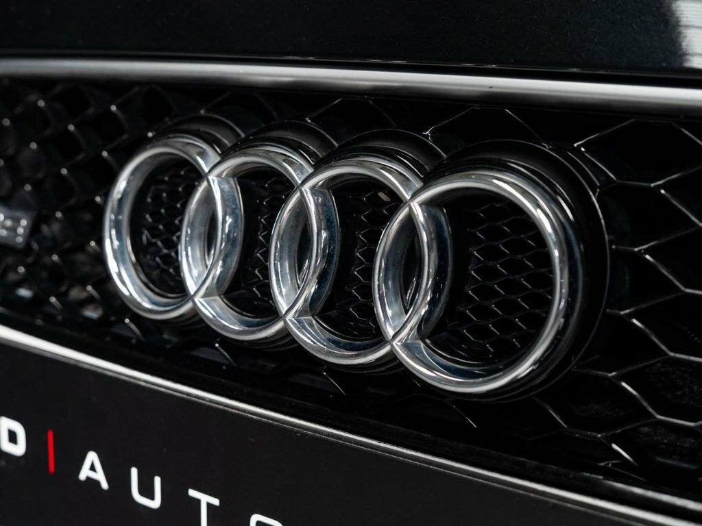 Audi TT RS 2.5L Null Black #4