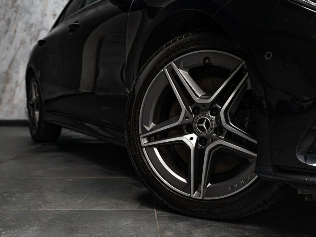 Mercedes-Benz CLA Class 1.3L Amg Line Black #5