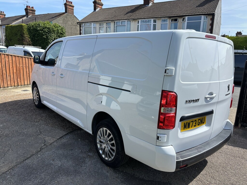Peugeot Expert 1.5 Expert Long Asphalt Premium Bluehdi 100 Ss 6 White #3