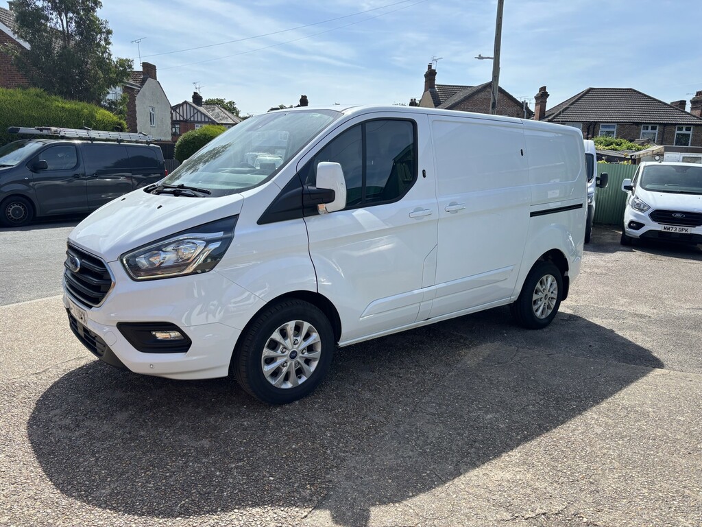 Ford Transit Custom 2.0 Transit Custom Limited Van 300 L1 2.0L Ecoblue MF22URX White #3
