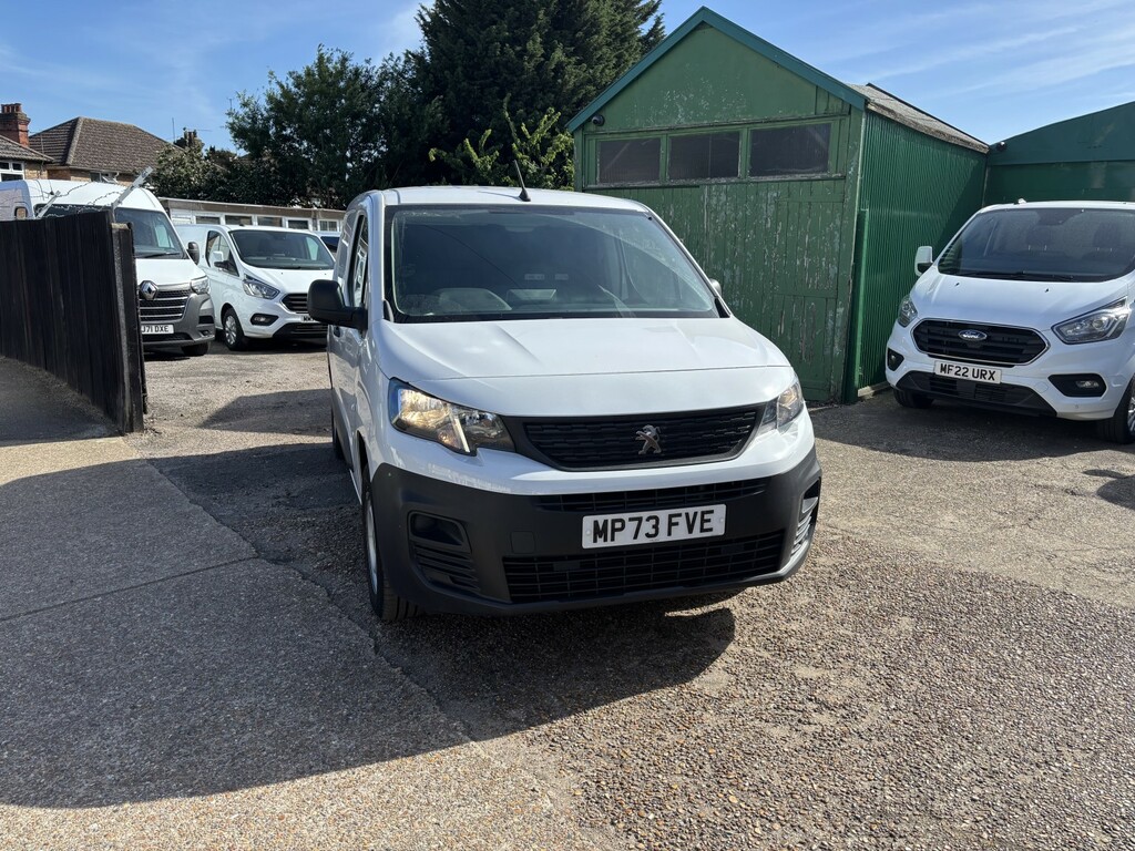 Peugeot Partner 1.5 Partner Pv Pro-premium Std 1000 Bhdi 100 Ss White