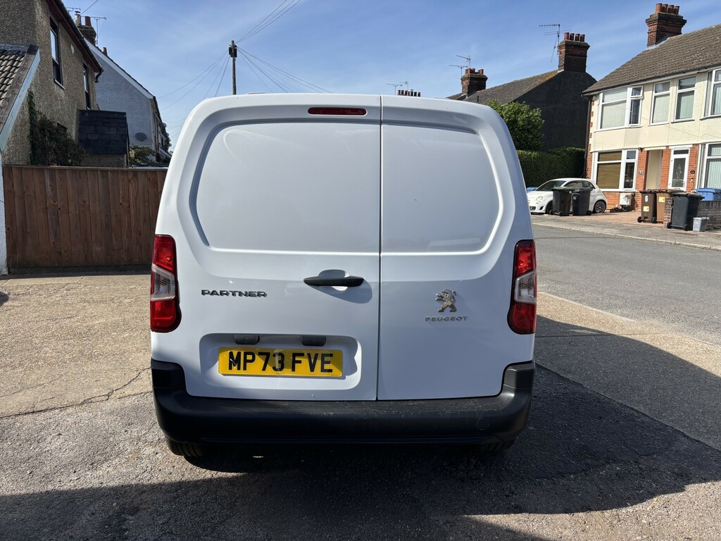 Peugeot Partner 1.5 Partner Pv Pro-premium Std 1000 Bhdi 100 Ss White #4