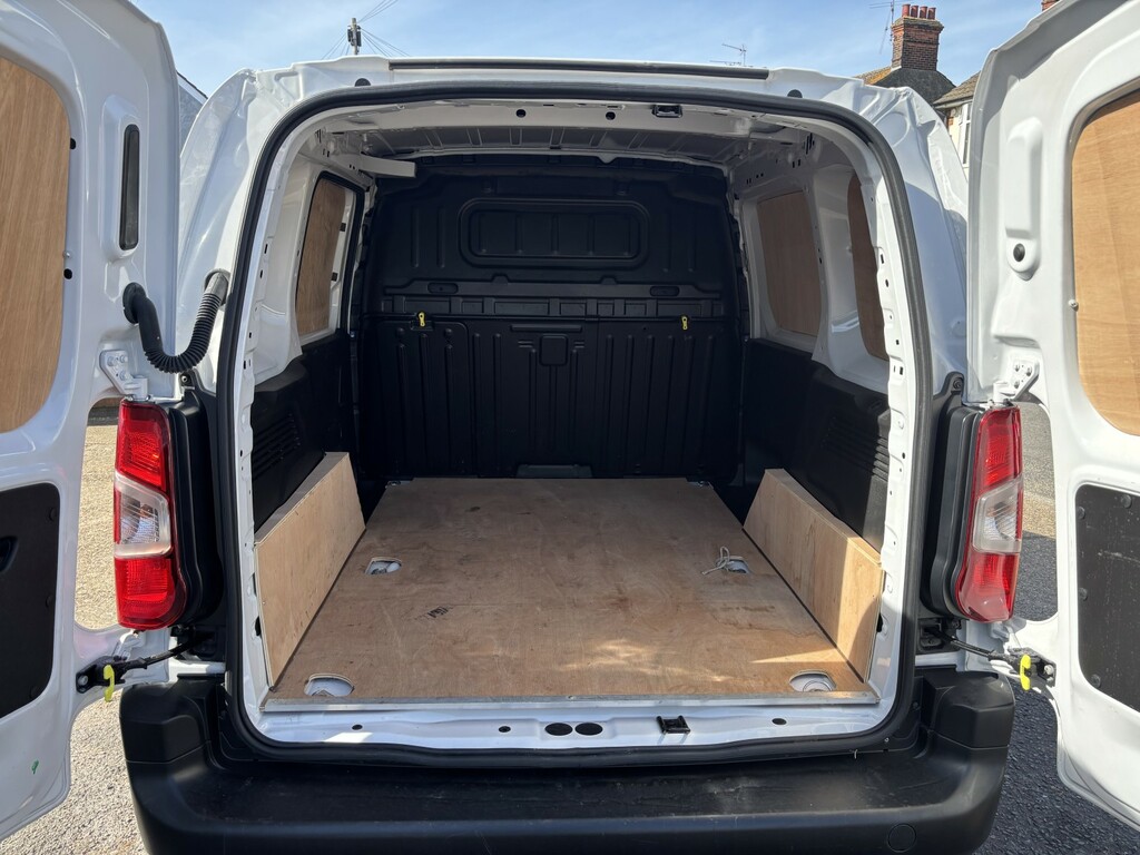 Peugeot Partner 1.5 Bluehdi 1000 Professional Standard Panel Van 5 Black #11