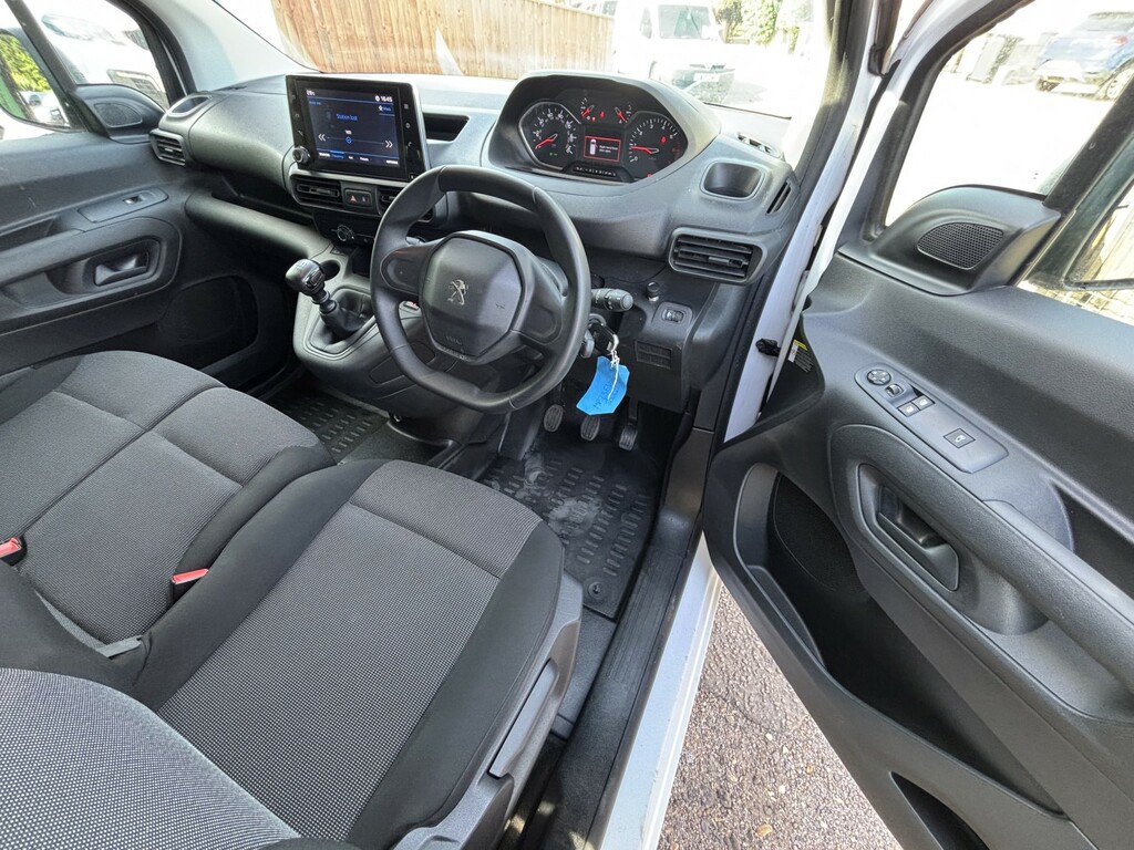 Peugeot Partner 1.5 Bluehdi 1000 Professional Standard Panel Van 5 Black #8