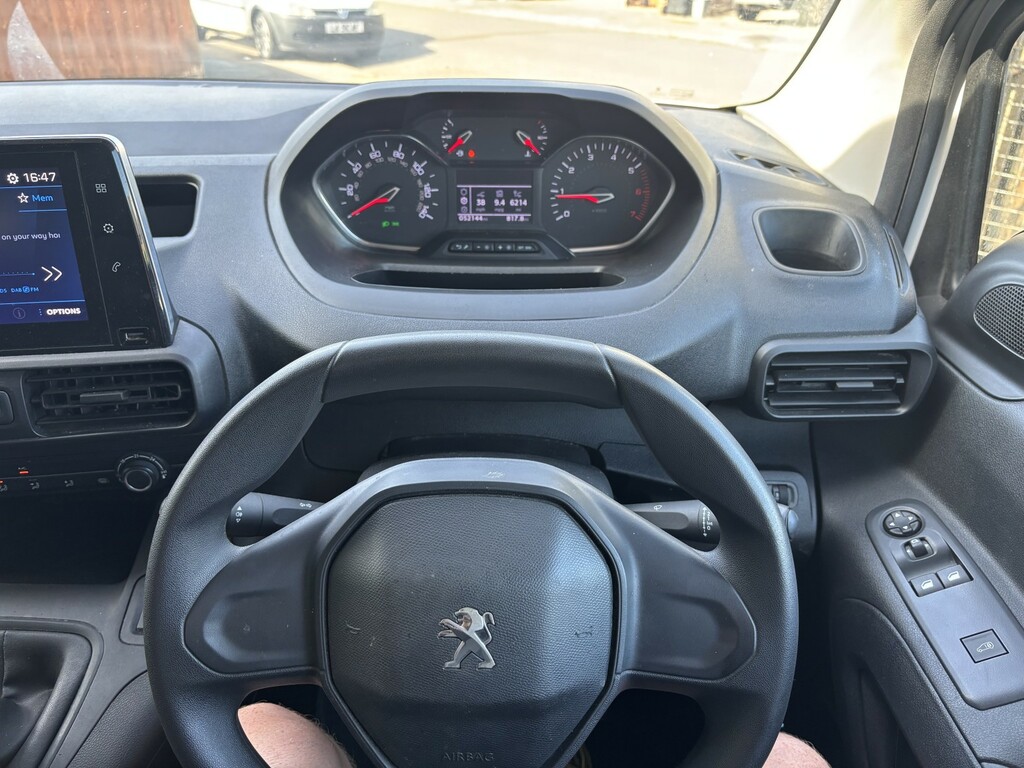 Peugeot Partner 1.5 Bluehdi 1000 Professional Standard Panel Van 5 Black #9