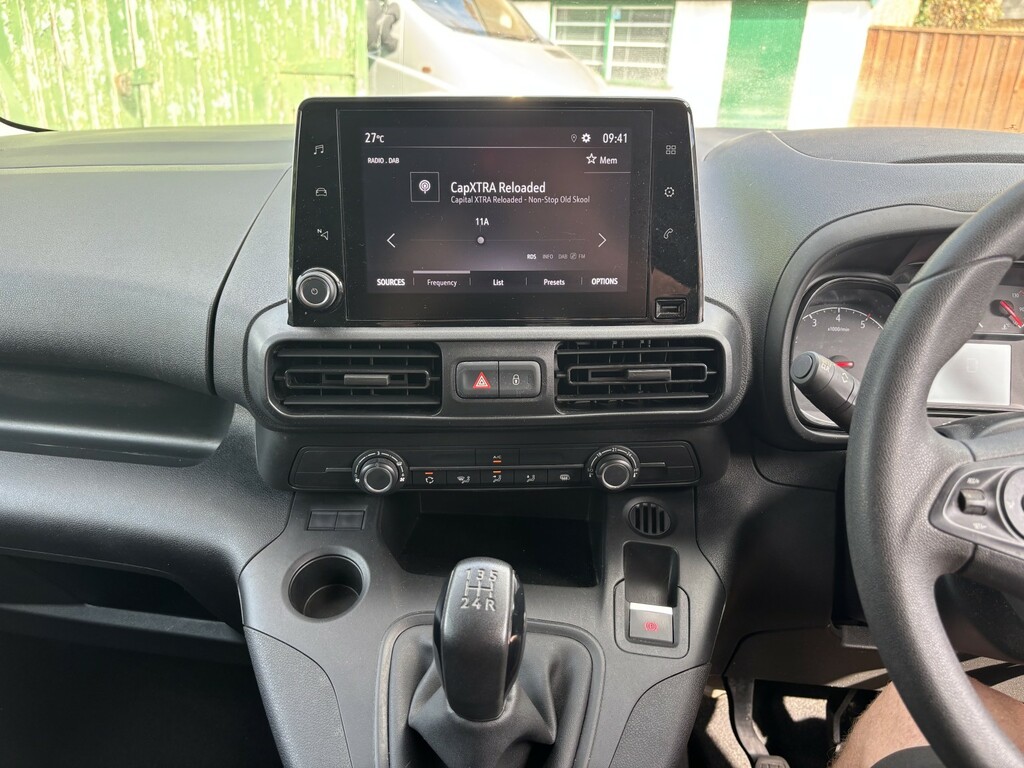 Vauxhall Combo Combo-e 2300 Sportive Grey #7