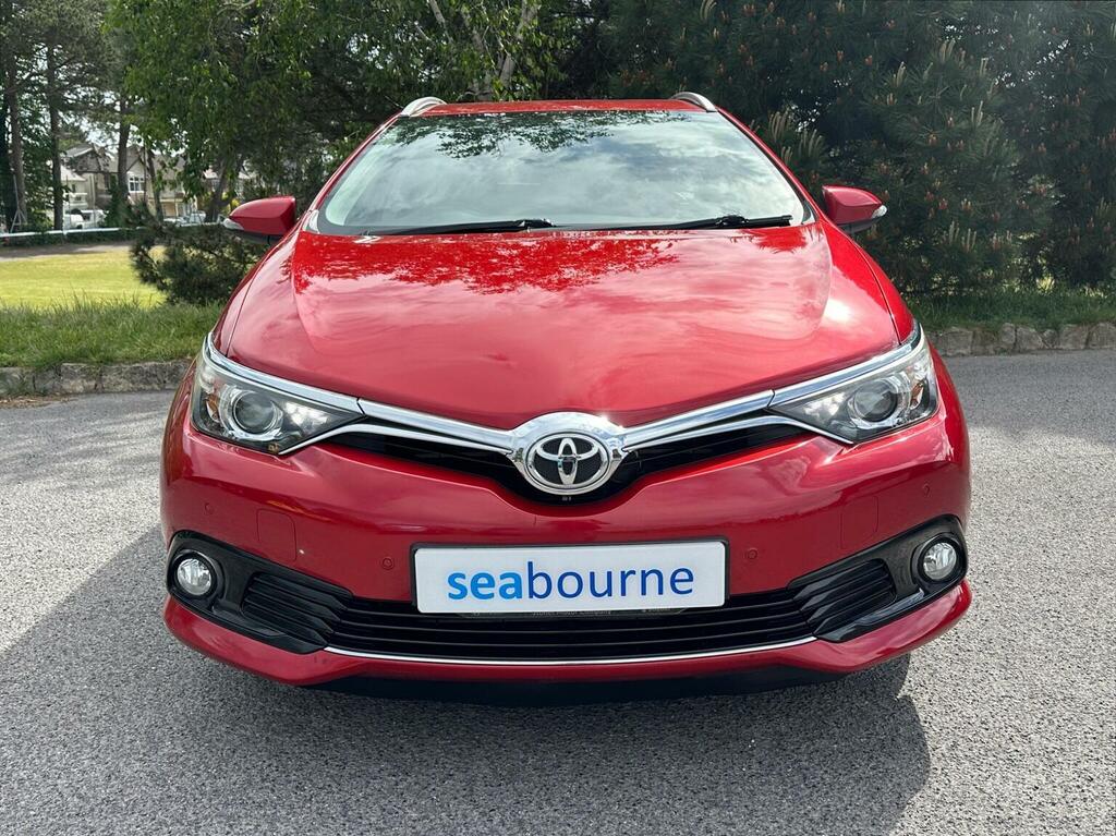 Toyota Auris 1.2 Vvt-i Business Edition Touring Sports Euro 6 GD16WZE Red #2