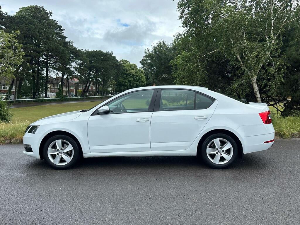 Skoda Octavia 1.5 Tsi Act Se Euro 6 Ss 201767 White #4