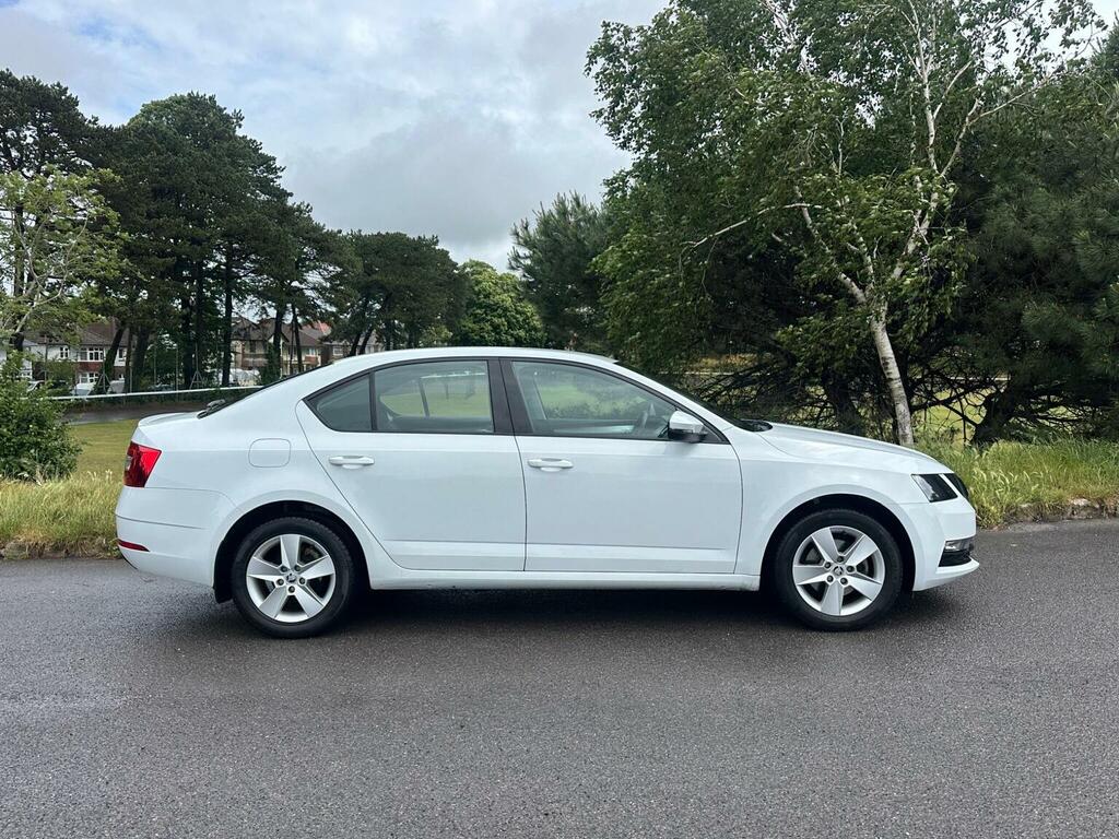 Skoda Octavia 1.5 Tsi Act Se Euro 6 Ss 201767 White #3