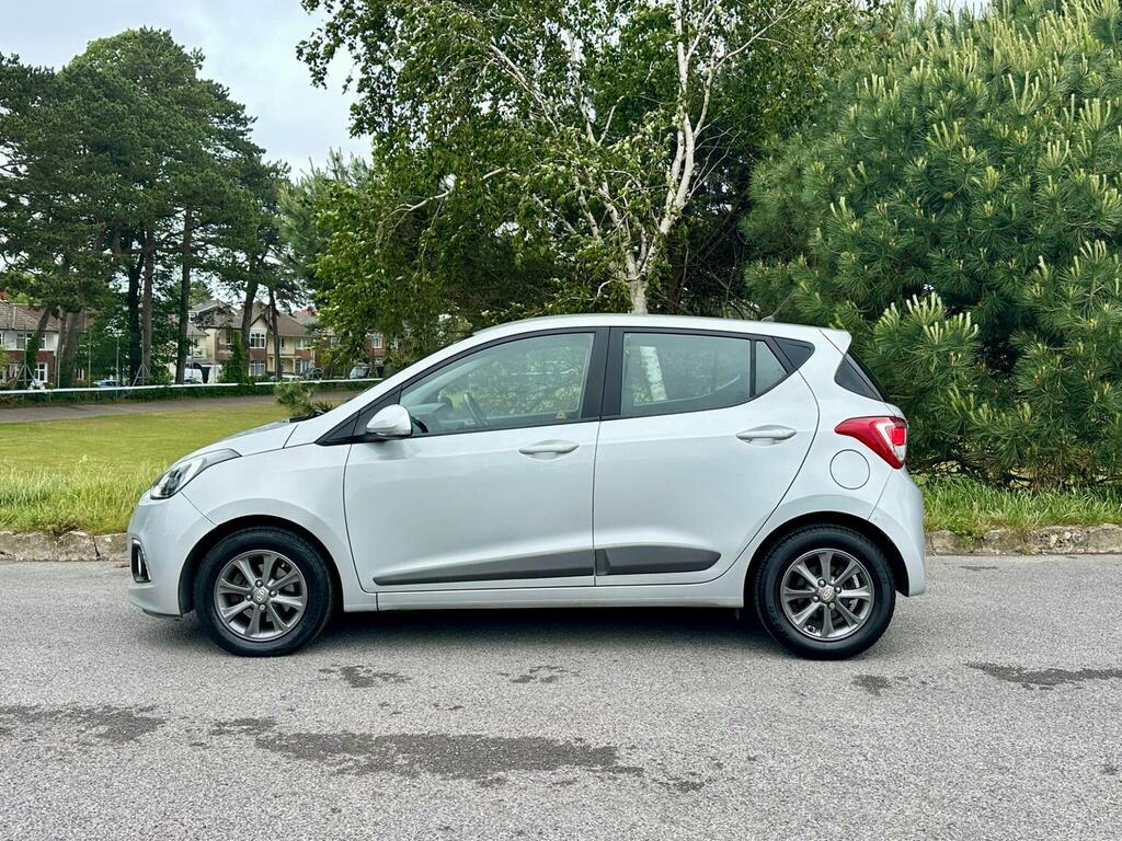 Hyundai I10 1.2 Premium Euro 5 201464 YH64AFY Silver #5