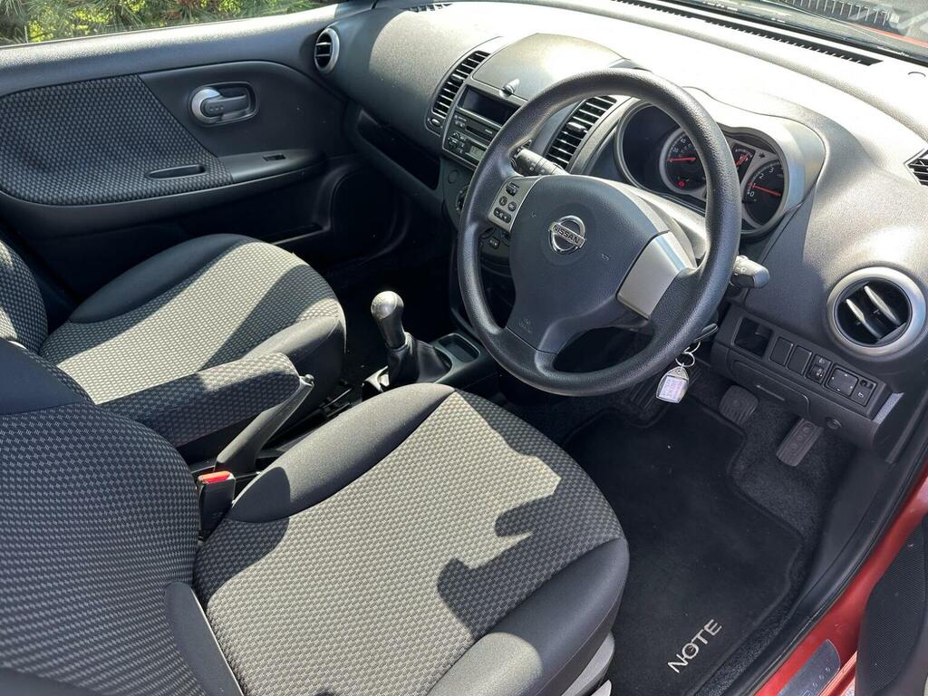 Nissan Note 1.6 16V Se Black #7