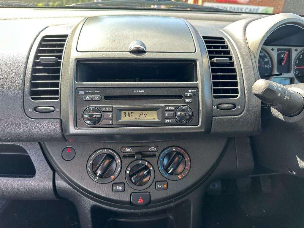 Nissan Note 1.6 16V Se Black #10