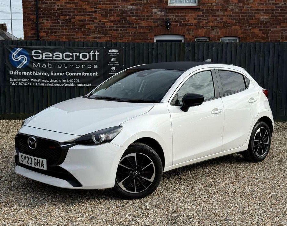 Mazda 2 1.5 E-skyactiv G Mhev Homura Aka Hatchback Pet