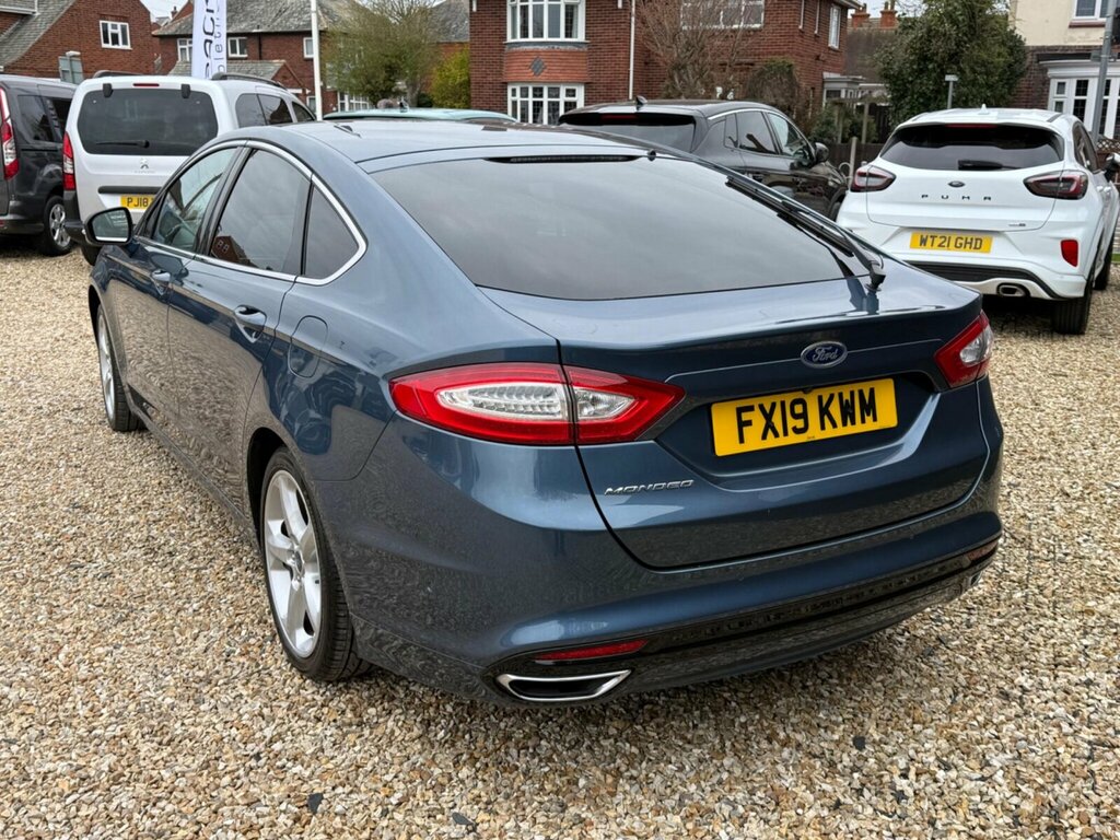 Ford Mondeo 2.0 Tdci Titanium Edition Hatchback Pow Blue #3