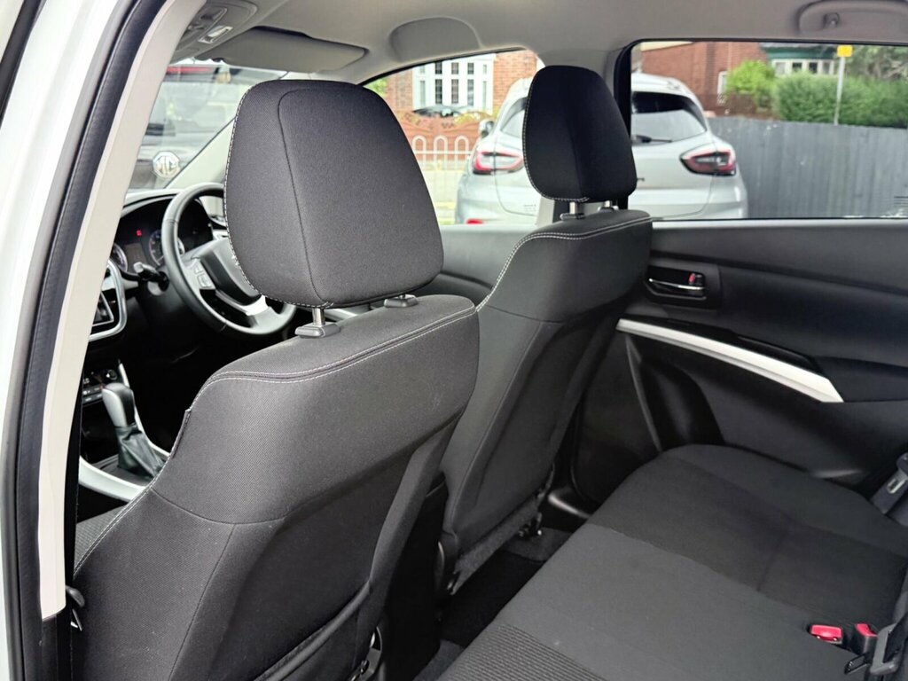 Suzuki SX4 S Cross Hatchback Black #11
