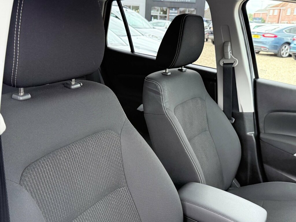 Suzuki SX4 S Cross Hatchback Black #20