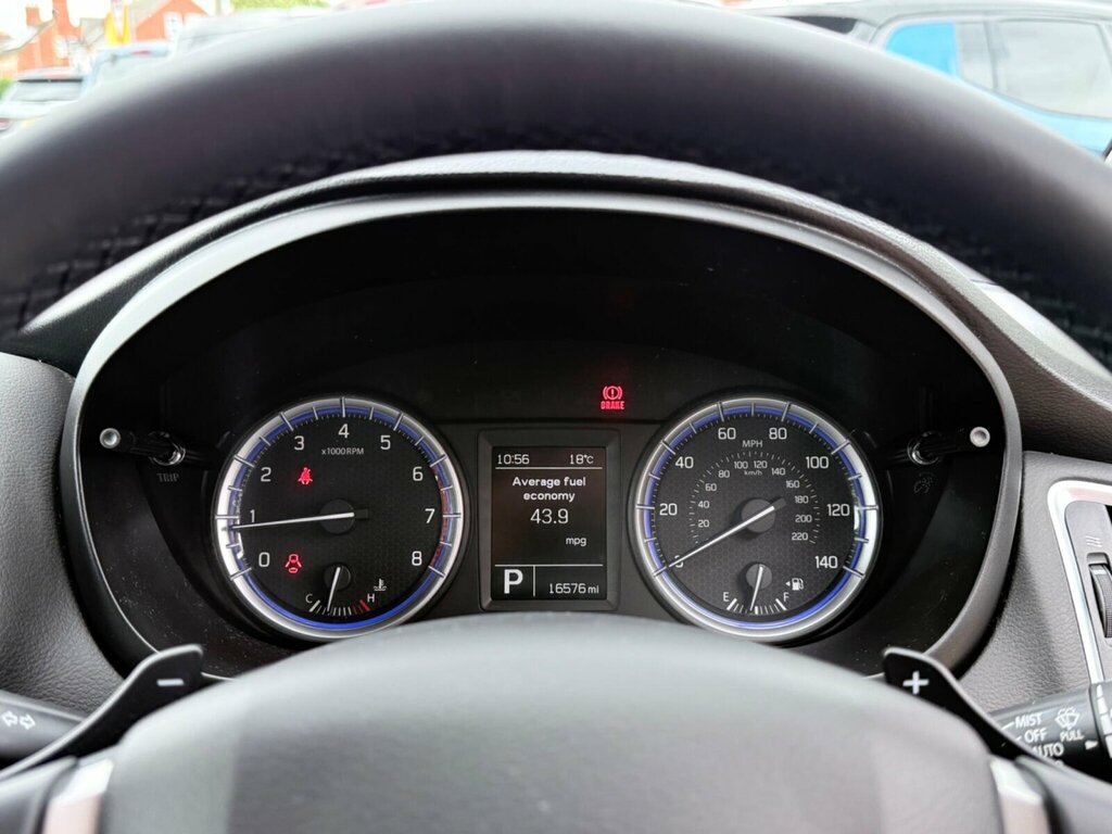 Suzuki SX4 S Cross Hatchback Black #29