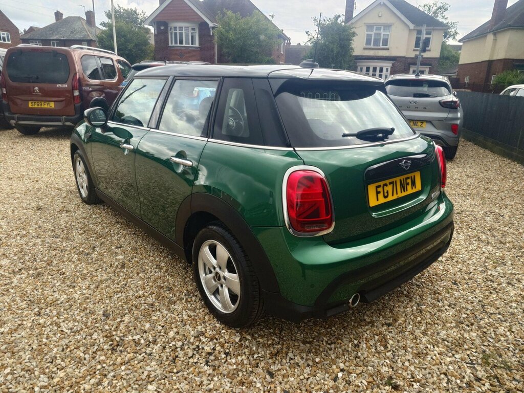 Mini Hatch 1.5 Cooper Classic Steptronic Euro 6 Ss FG71NFM #3