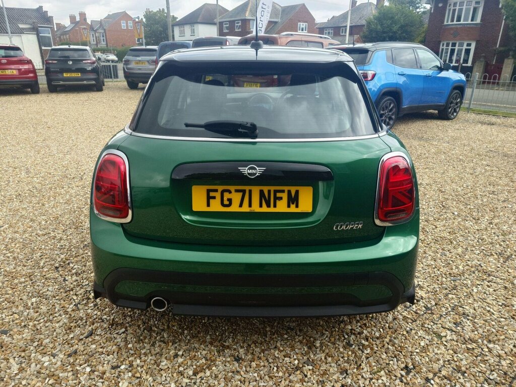 Mini Hatch 1.5 Cooper Classic Steptronic Euro 6 Ss FG71NFM #4