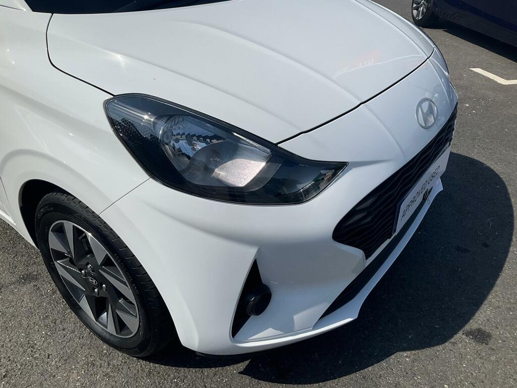 Hyundai I10 1.0 Advance Hatchback Euro 6 Ss White #2
