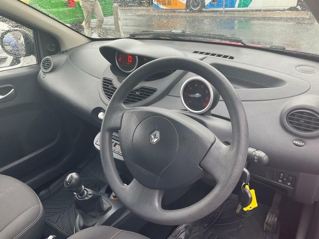 Renault Twingo Gt Black #9