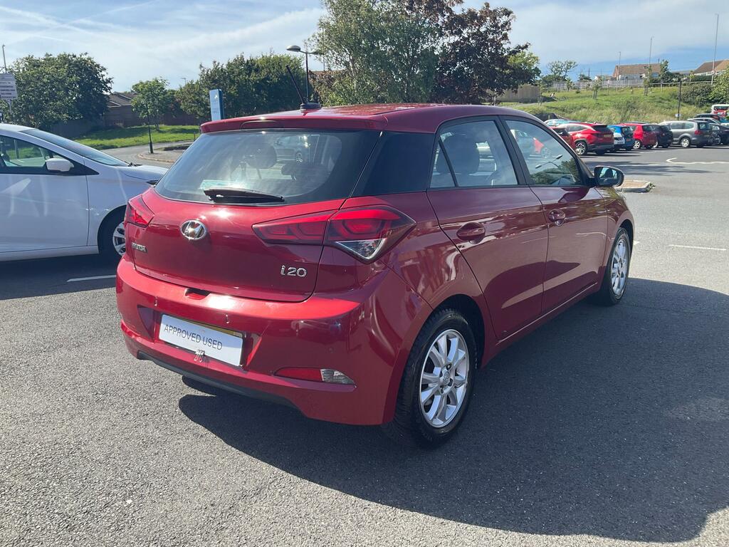 Hyundai I20 1.2 Se Hatchback Euro 6 84 Ps Red #5